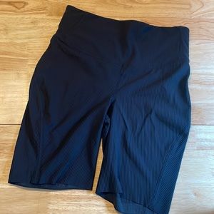 Lululemon ribbed shorts